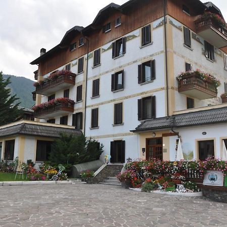 Hotel Posta Aprica Eksteriør billede