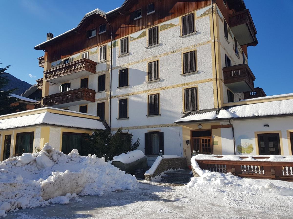 Hotel Posta Aprica Eksteriør billede